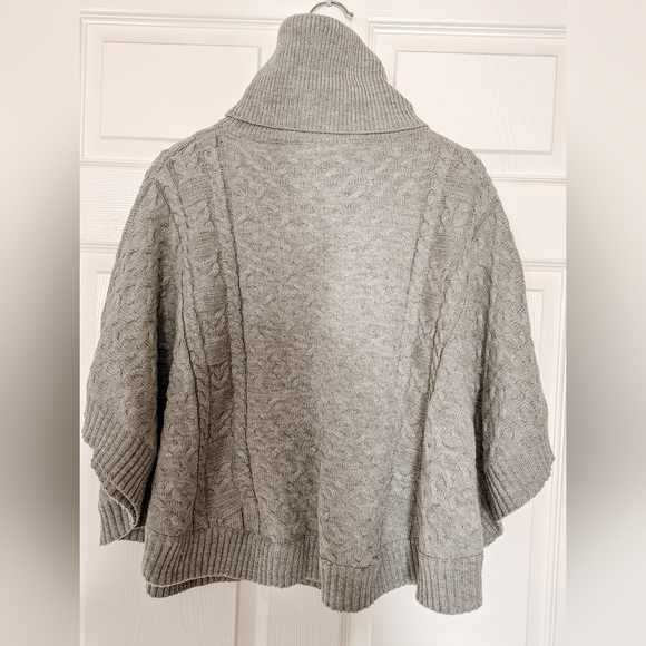 THML Sweater Poncho in Grey Size S - Picture 2 of 6